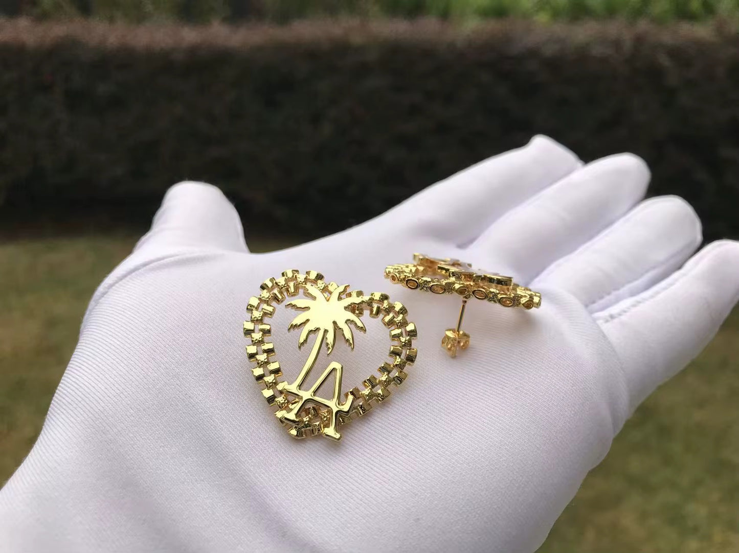 LA EARRINGS