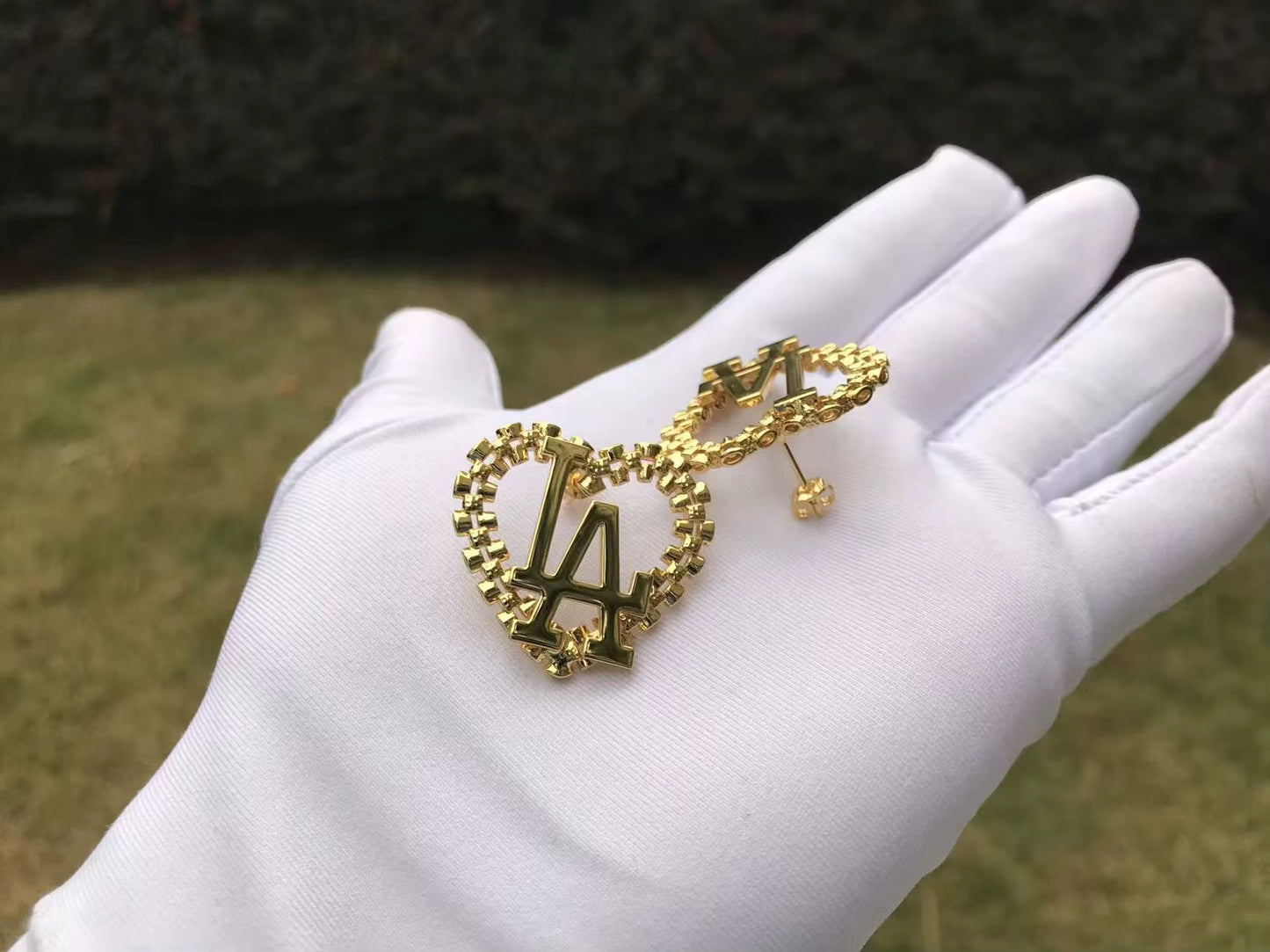 GOLD LA STUD