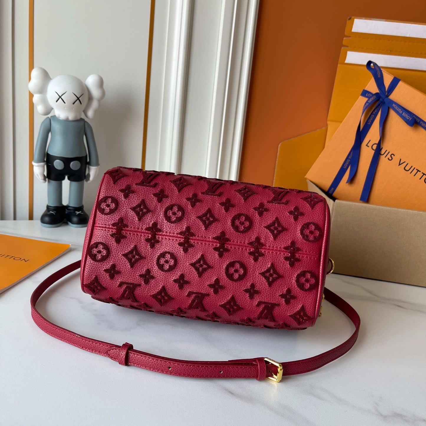 LV HangBag